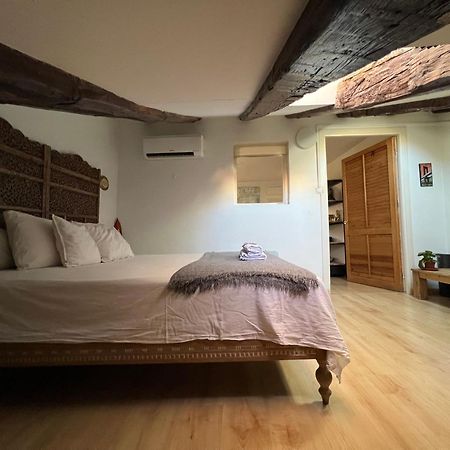 Apartment In Monumental Square Madrid Center 외부 사진