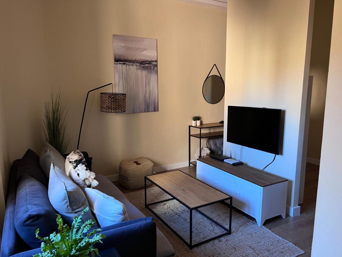 Apartment In Monumental Square Madrid Center 외부 사진