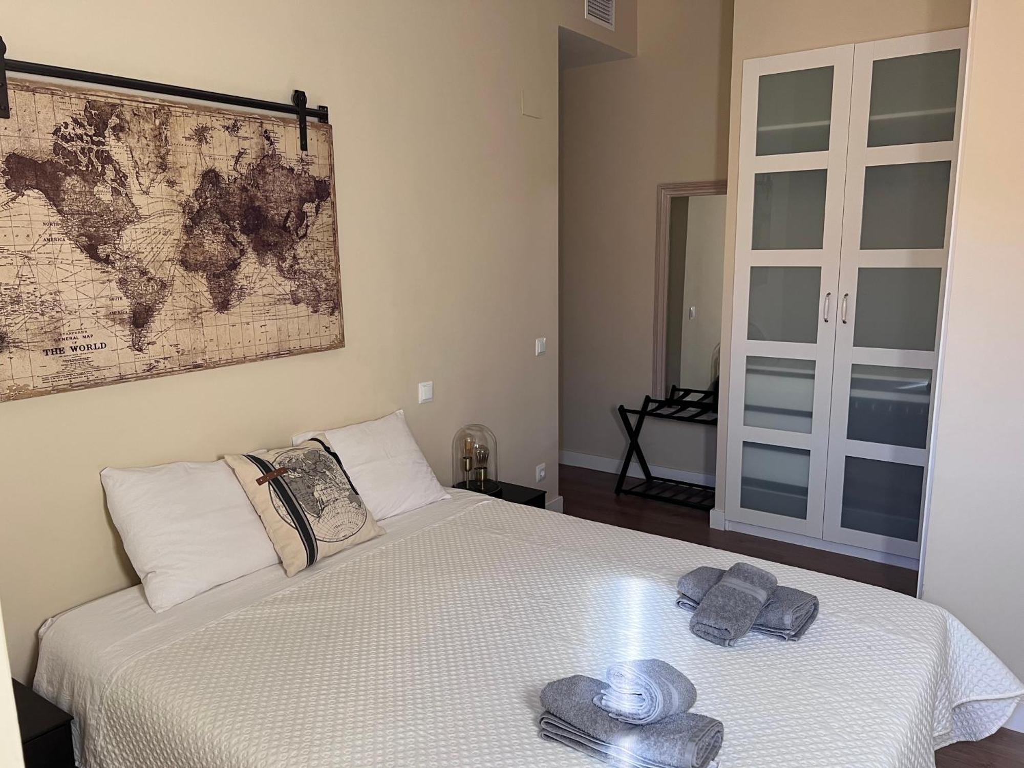 Apartment In Monumental Square Madrid Center 외부 사진